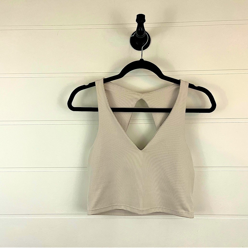 Beyond Yoga Ribbed Cream Crop Top